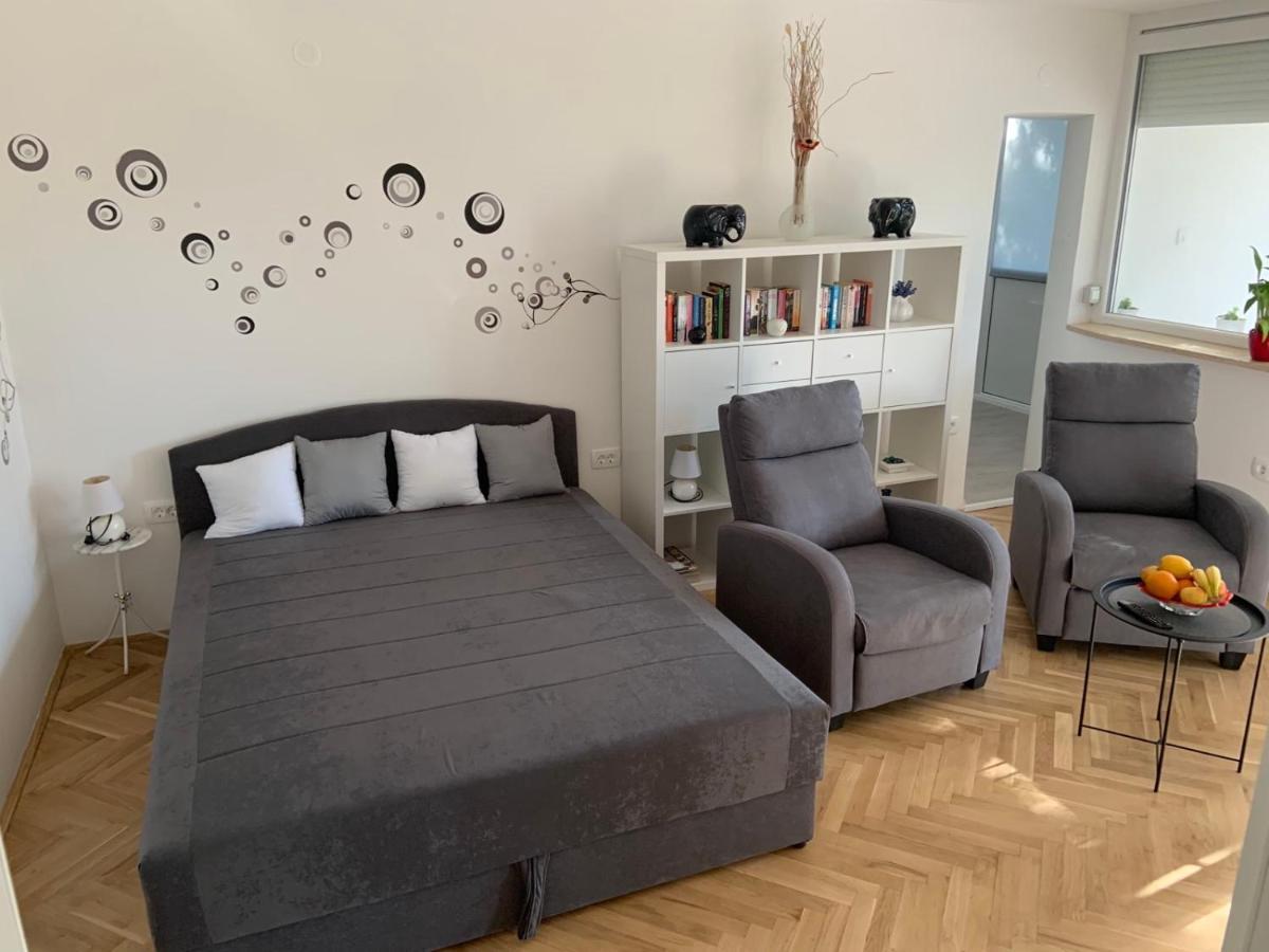 Apartment Bono 포레치 외부 사진